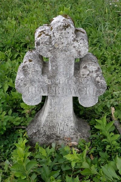 Nagrobek Antoniego Białkowskiego, cmentarz w Zbarażu, sektor 03a