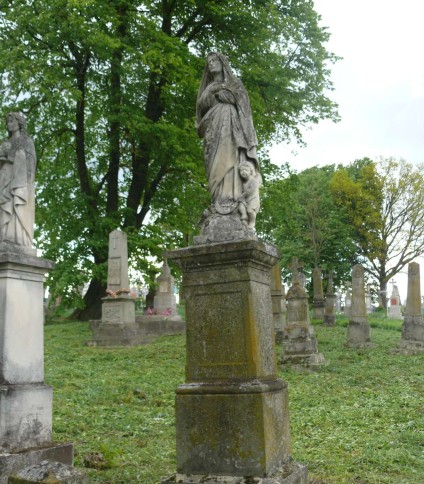 Nagrobek Magdaleny Szarej, cmentarz w Stryjówce