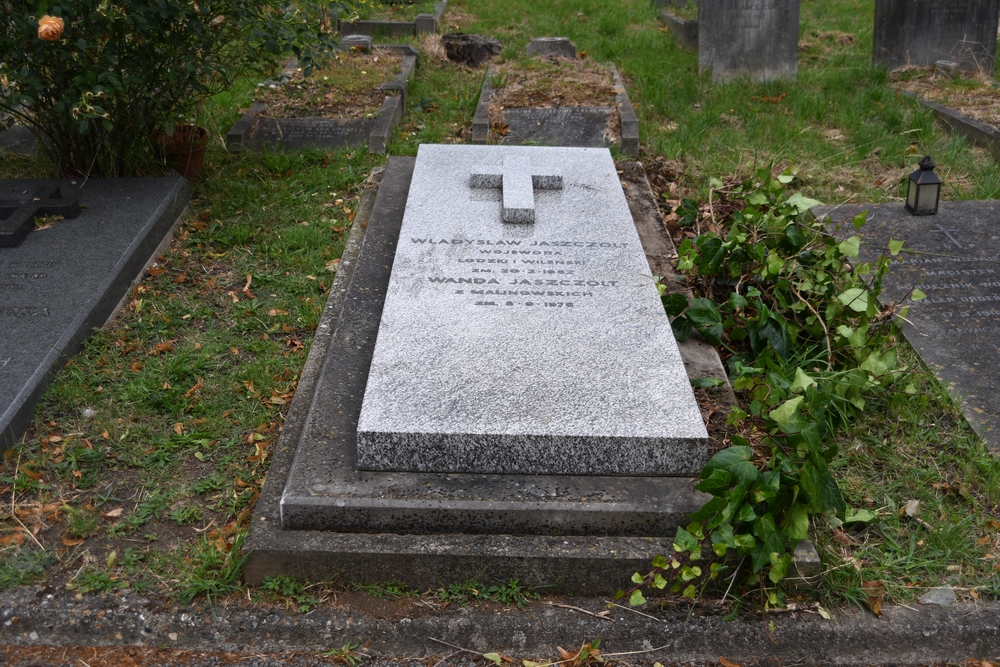 Nagrobek Władysława Jaszczołta, South Ealing Cemetery, Londyn