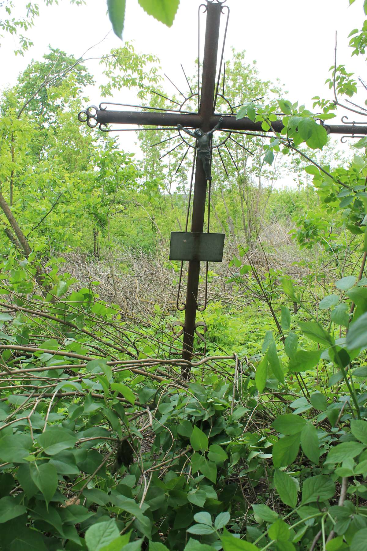 Tombstone of Roman and Wanda Kalist, Toki cemetery, 2019