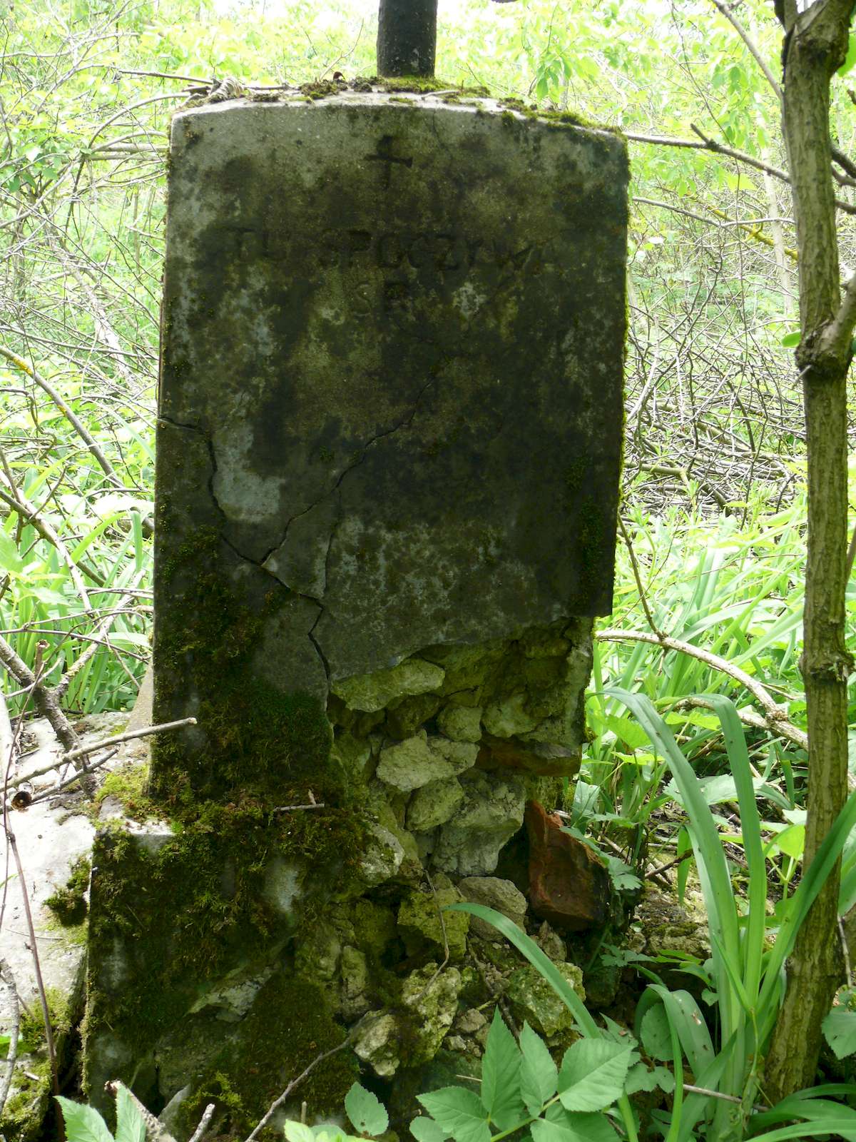 Inscription from the gravestone of N.N., Toki cemetery, 2019