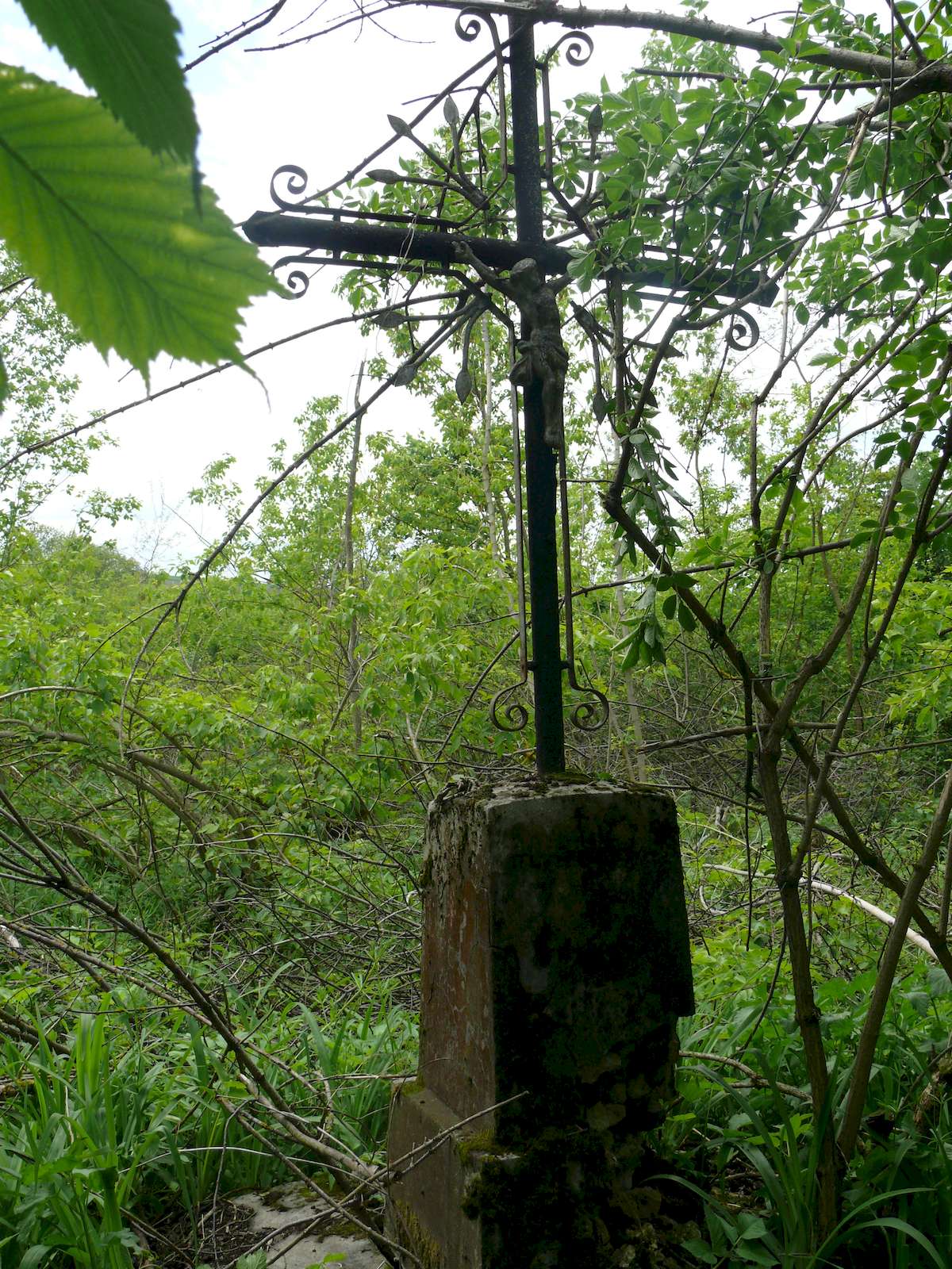 Tombstone of N.N., Toki cemetery, 2019