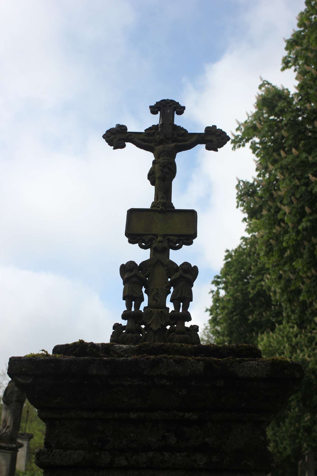 Cross from the gravestone of N.N. Jaworska, cemetery in Oprylovce