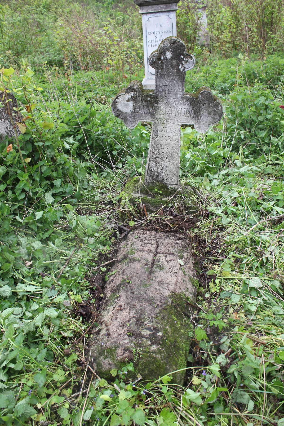 Tombstone of Jędrzej Kubów, cemetery in Opryłowce