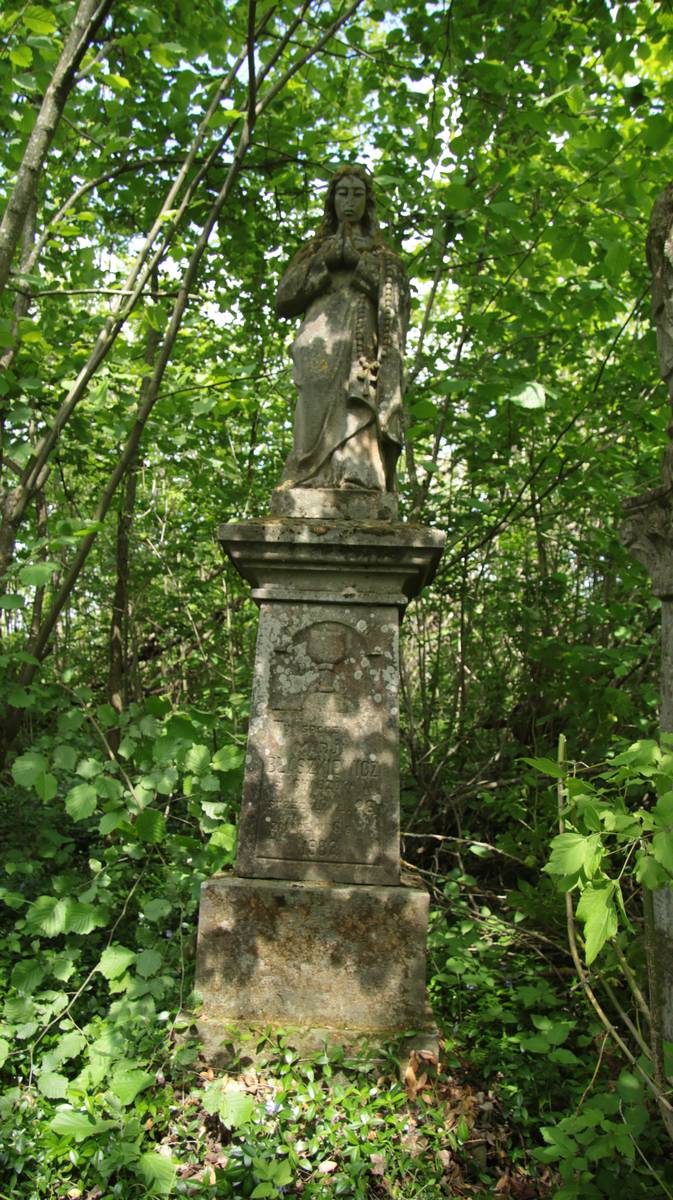 Gravestone of Maria Blaszkiewicz, Czernielow Mazowiecki cemetery, cemetery 1