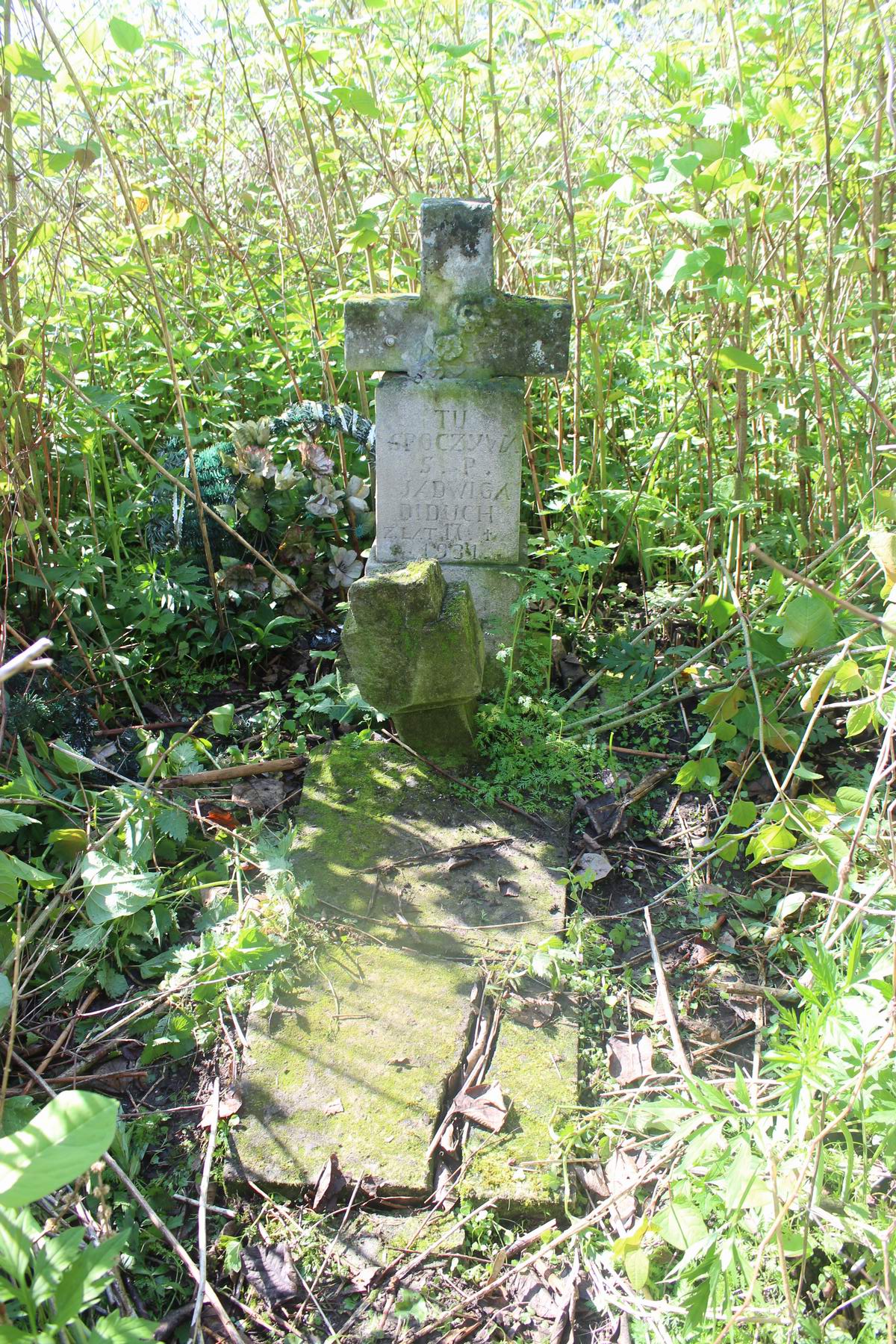 Tombstone of Jadwiga Diduch, cemetery in Oprylovce