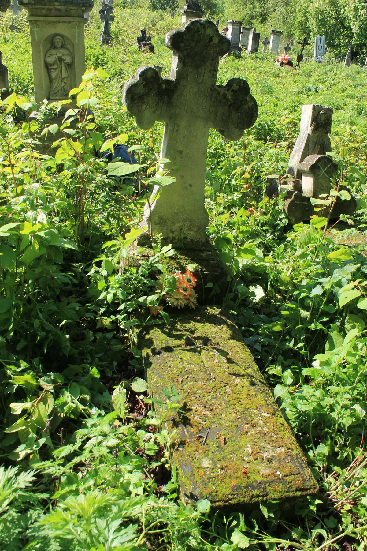 Tombstone of Stanisław Sąsiadyk, cemetery in Opryłowce