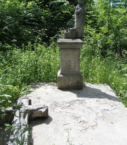 Nagrobek Jana Dobrańskiego i Marcina Kuinskiego, cmentarz w Petrykowie