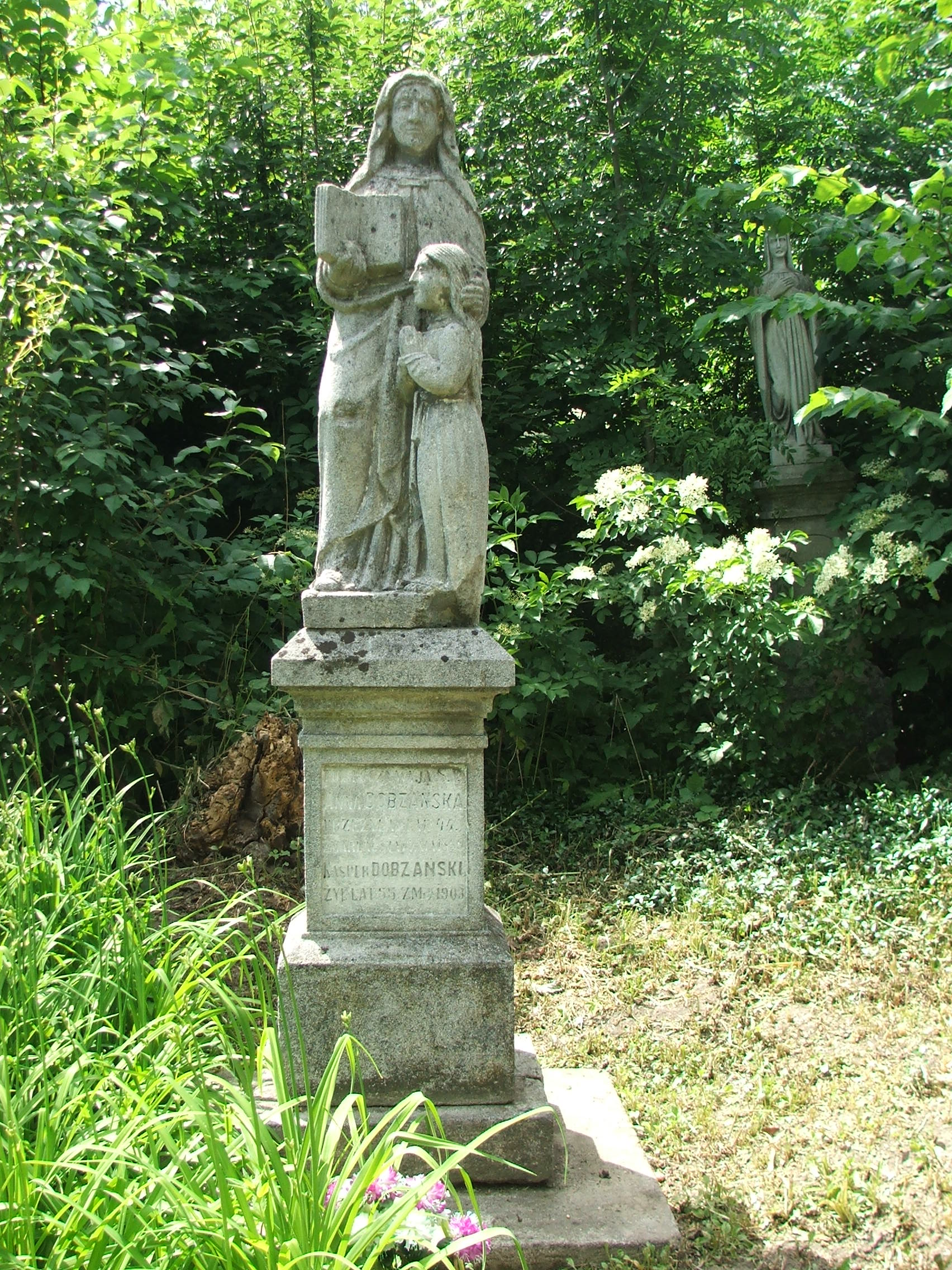 Tombstone of Anna and Kacper Dobzanski, Petrykovo cemetery