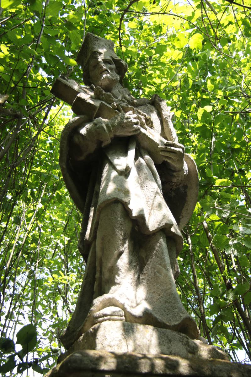 Detail of the gravestone of Jan and Marcela Ziemb, Czernielow Mazowiecki cemetery, cemetery 1