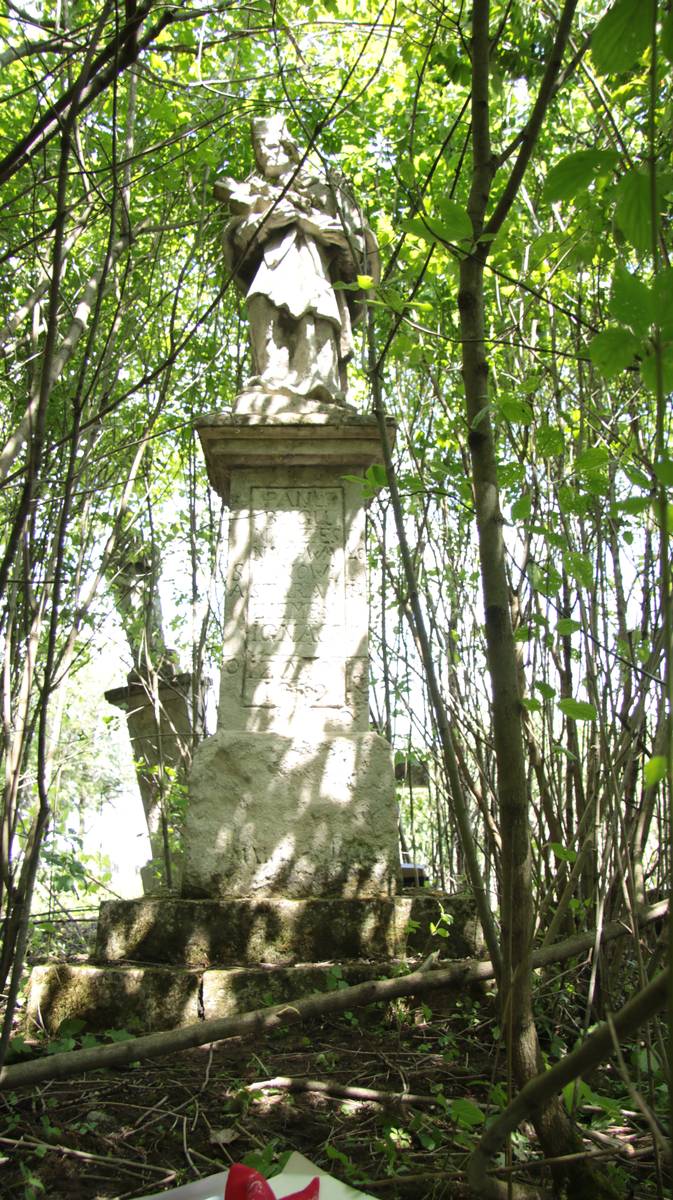 Tombstone of Jan and Marcela Ziemb, Czernielow Mazowiecki cemetery, cemetery 1