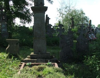 Nagrobek Franciszka Szczepaniszena, cmentarz w Zaściance