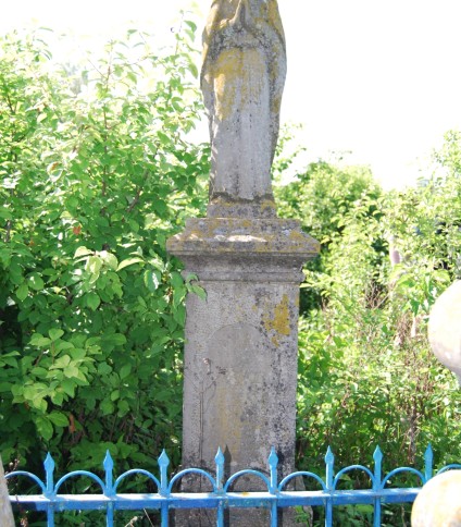 Nagrobek Anny Sznec, cmentarz w Zaściance