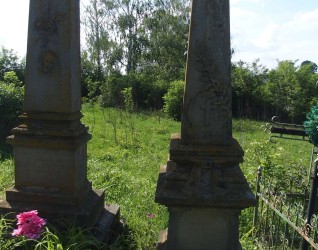 Nagrobek Franciszka Bendasa, cmentarz w Zaściance