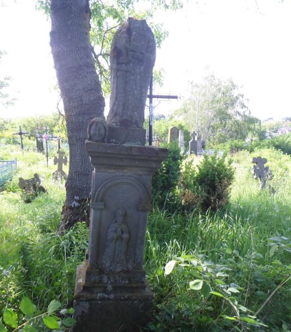 Nagrobek Jewdochy Carpowicza, cmentarz w Zaściance