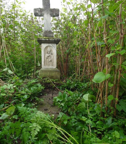 Nagrobek Stanisława Marijasza, cmentarz w Opryłowcach