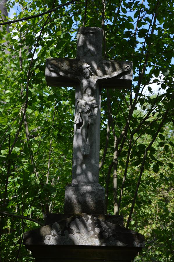 Fragment of a tombstone of Bartholomew Chabza, Czernielow Mazowiecki cemetery, cemetery 1