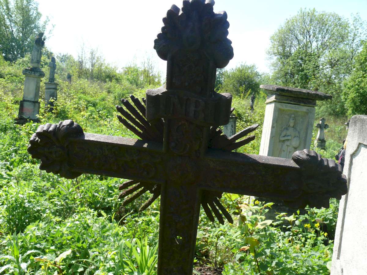 Cross from the gravestone of Anna Rogalska, cemetery in Oprylovce