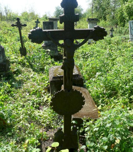 Nagrobek Jana Janickiego, cmentarz w Opryłowcach