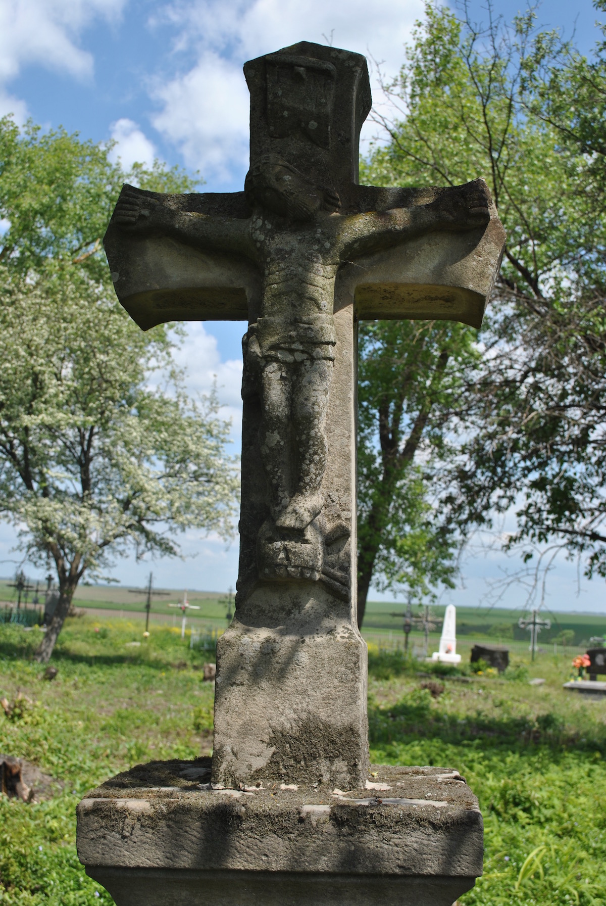 Fragment of a tombstone of Karolina Dóż, Czernielow Mazowiecki cemetery, cemetery 1