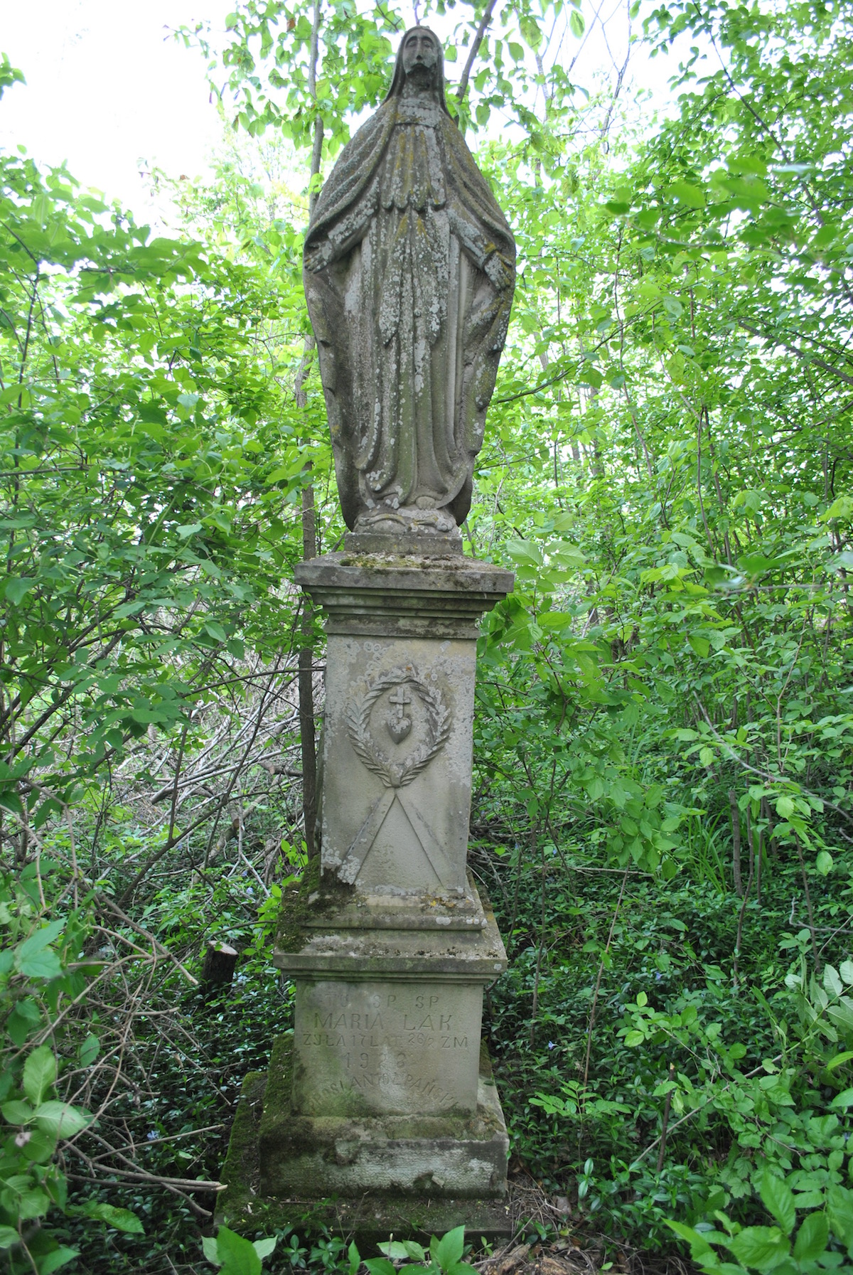 Gravestone of Maria Lak, Czernielow Mazowiecki cemetery, cemetery 1