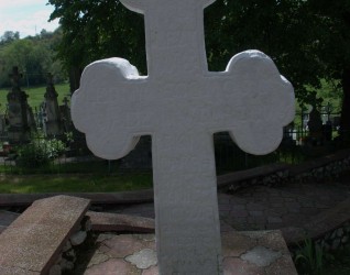 Nagrobek Jana Bożewskiego, cmentarz w Czernichowcach, 2019