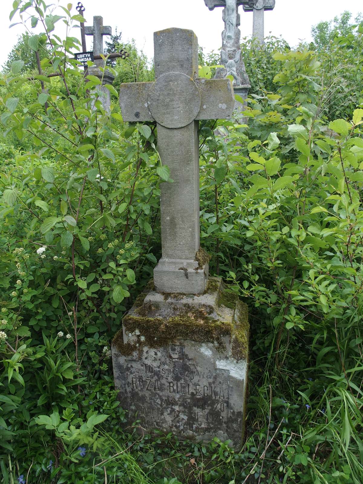 Tombstone of Róża Bielecka, cemetery in Lisieczyce