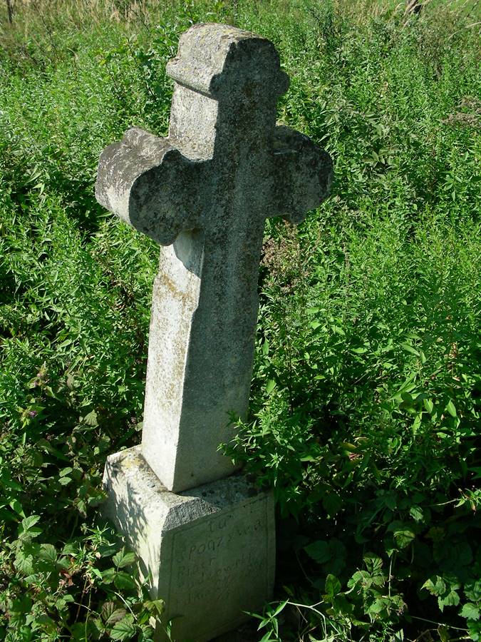 Tombstone of Piotr Gudzowski, cemetery in Skomorochy