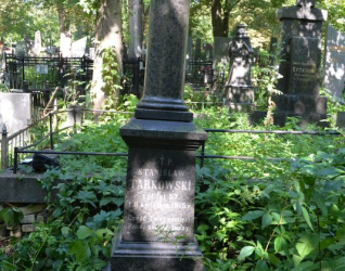 Nagrobek Stanisława Tarkowskiego, cmentarz Bajkowa w Kijowie, stan z 2021.