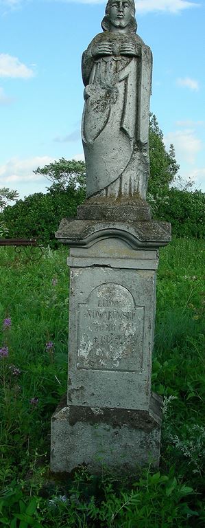 Tombstone of Ludwik Nowakowski, cemetery in Dobropol, state from 2006