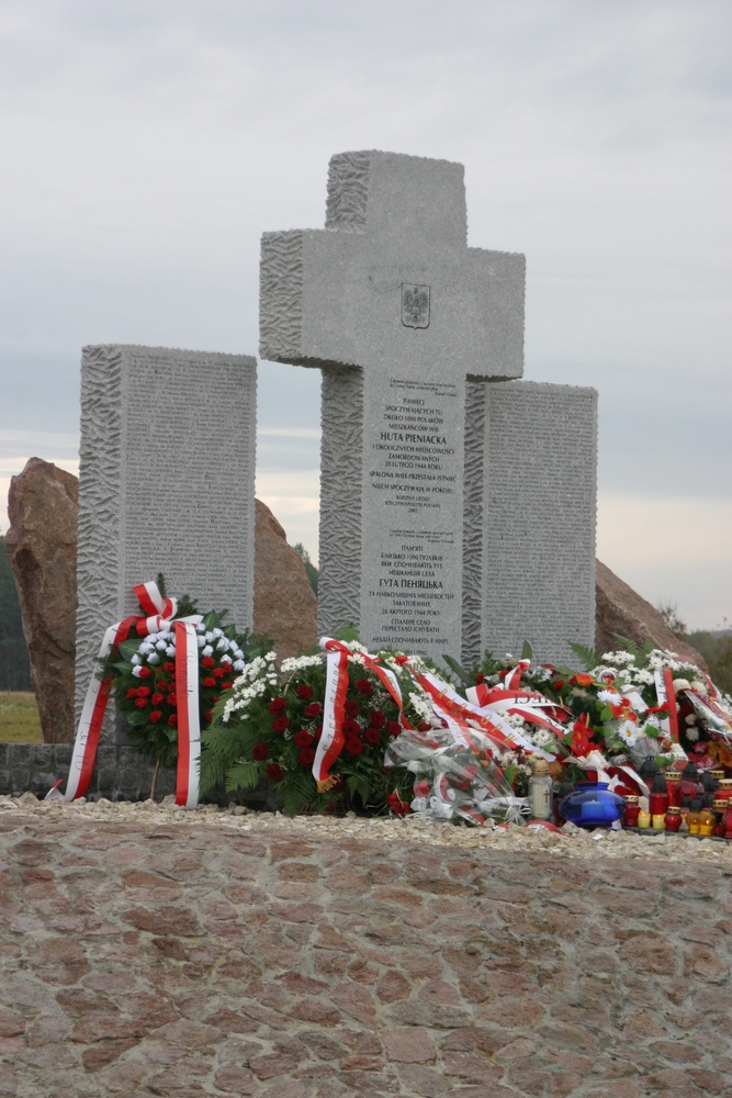 Grave of the victims of the Germans and Ukrainians of SS-Galizien