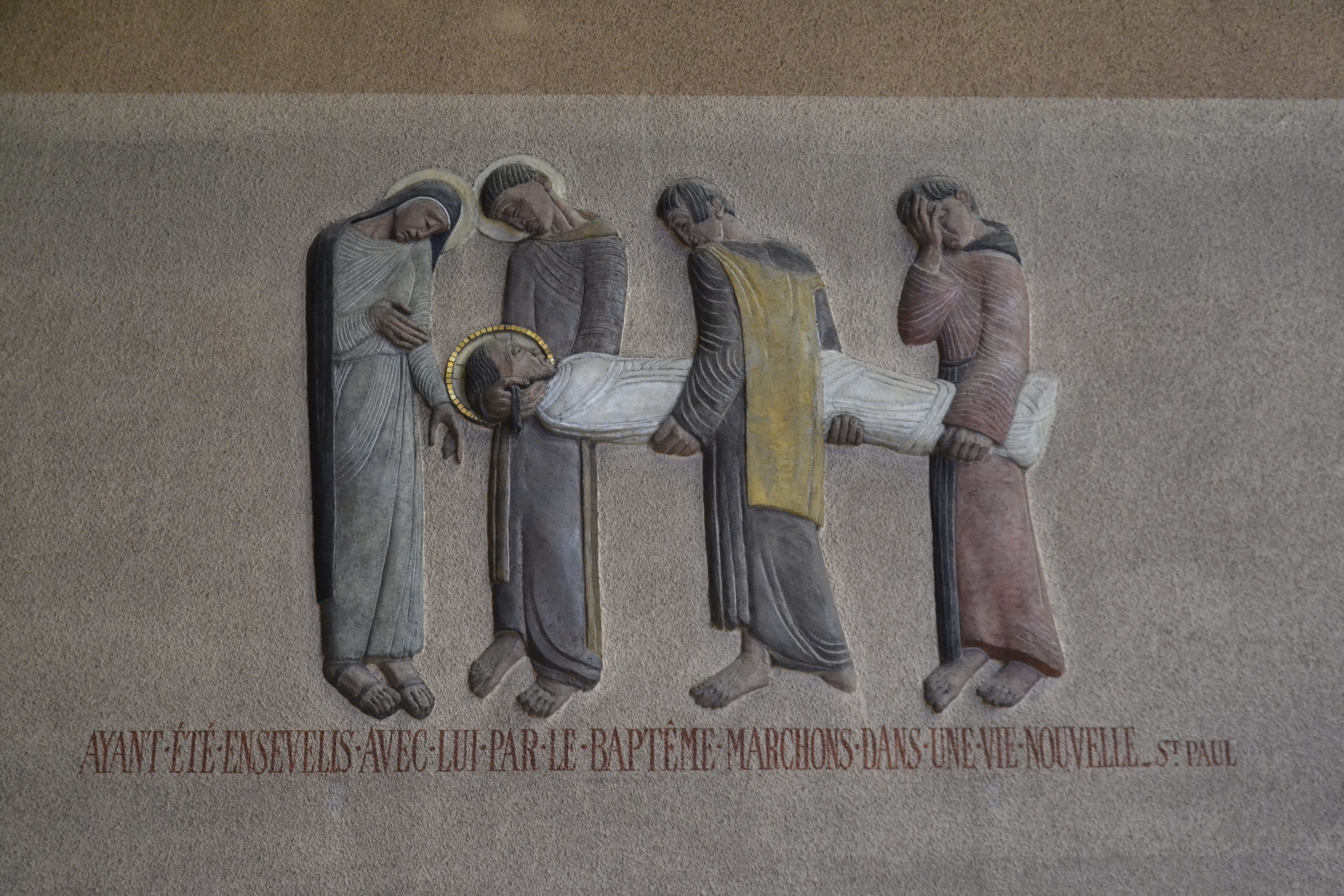 Photo montrant \"Stations of the Cross\" by Jan Lambert-Rucki in the church of Sainte-Therèse in Boulogne-Billancourt