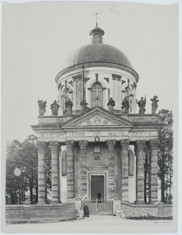 Podhorce, St Joseph's Church, photo 1909, Stefan Zaborowski, source Polona.pl