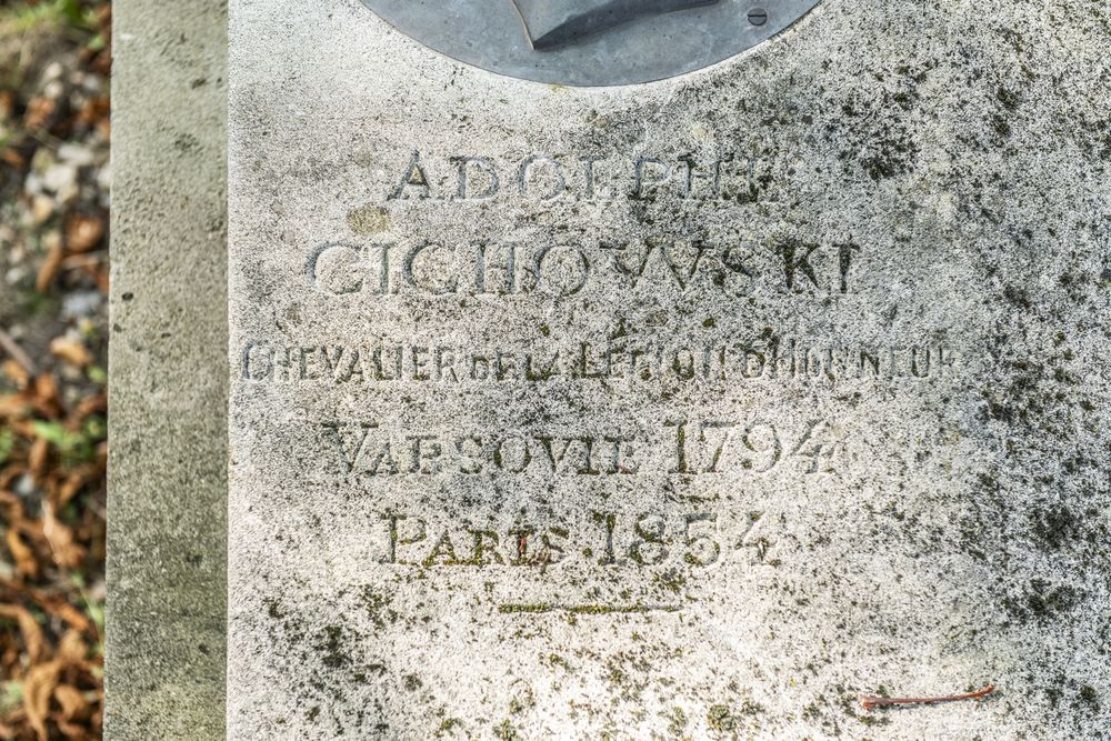 Fotografia przedstawiająca Tombstone of Adolf Cichowski by Władysław Oleszczyński, Paris