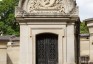 Photo montrant Tombe d\'Auguste Nélaton au cimetière du Père-Lachaise à Paris
