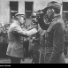 Fotografia przedstawiająca Nagrobek amerykańskiego lotnika walczącego za Polskę w tzw. eskadrze kościuszkowskiej