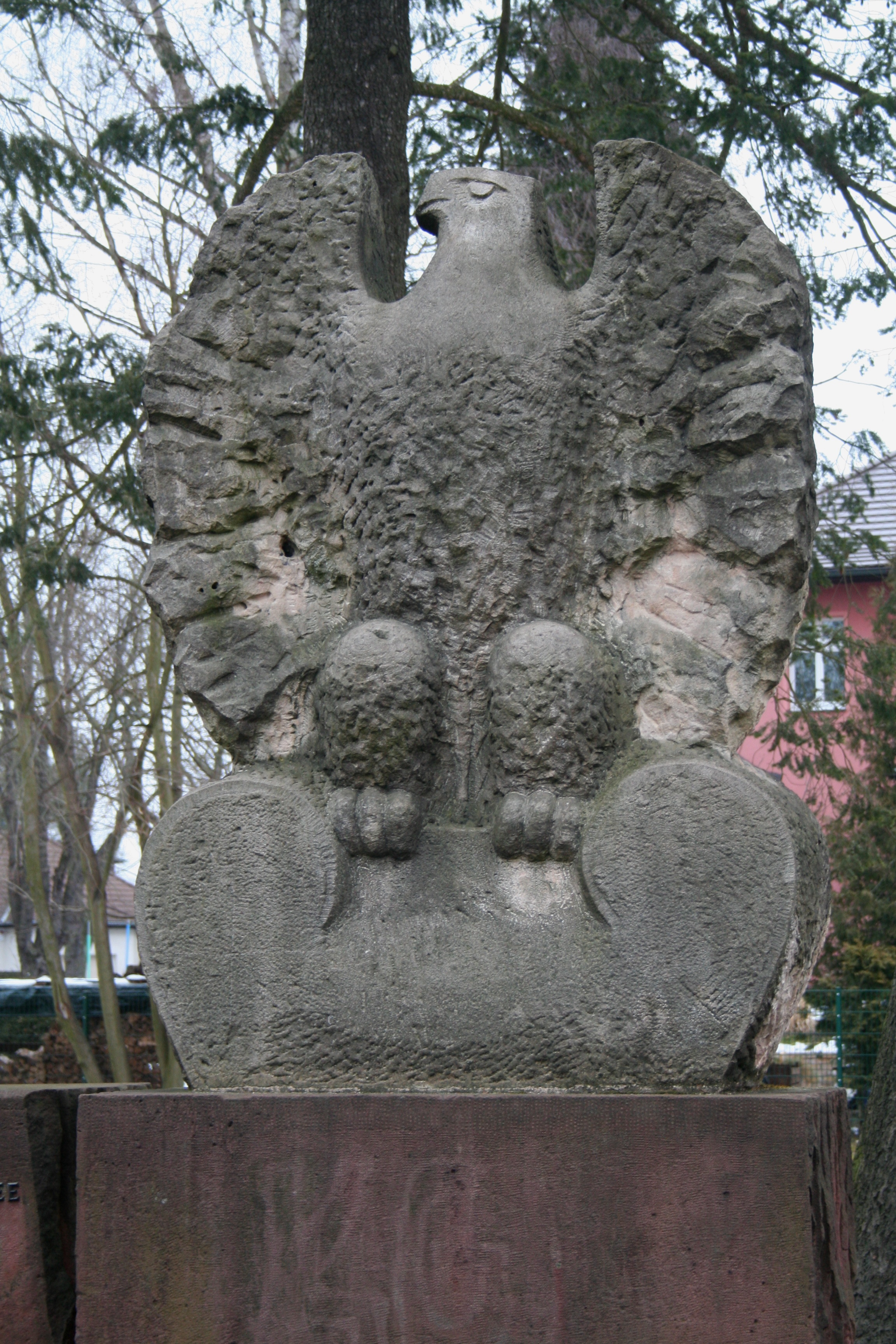 Fotografia przedstawiająca Monument to Soldiers of the Polish First Army in Berlin