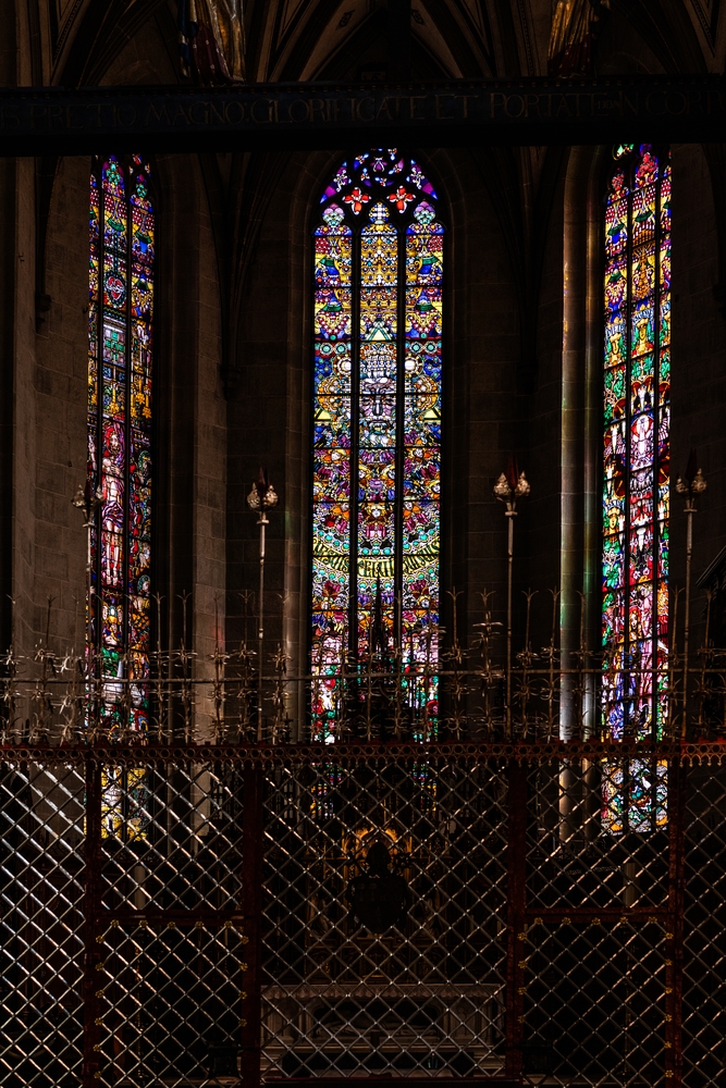 Fotografia przedstawiająca Joseph Mehoffer\'s stained glass ensemble in Freiburg