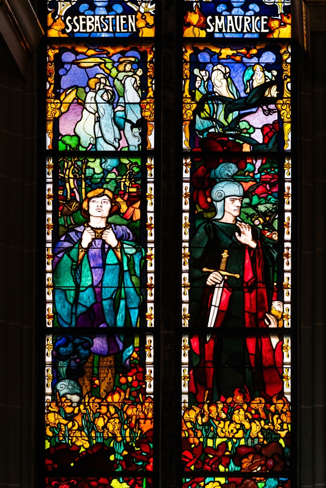 Fotografia przedstawiająca Joseph Mehoffer\'s stained glass ensemble in Freiburg