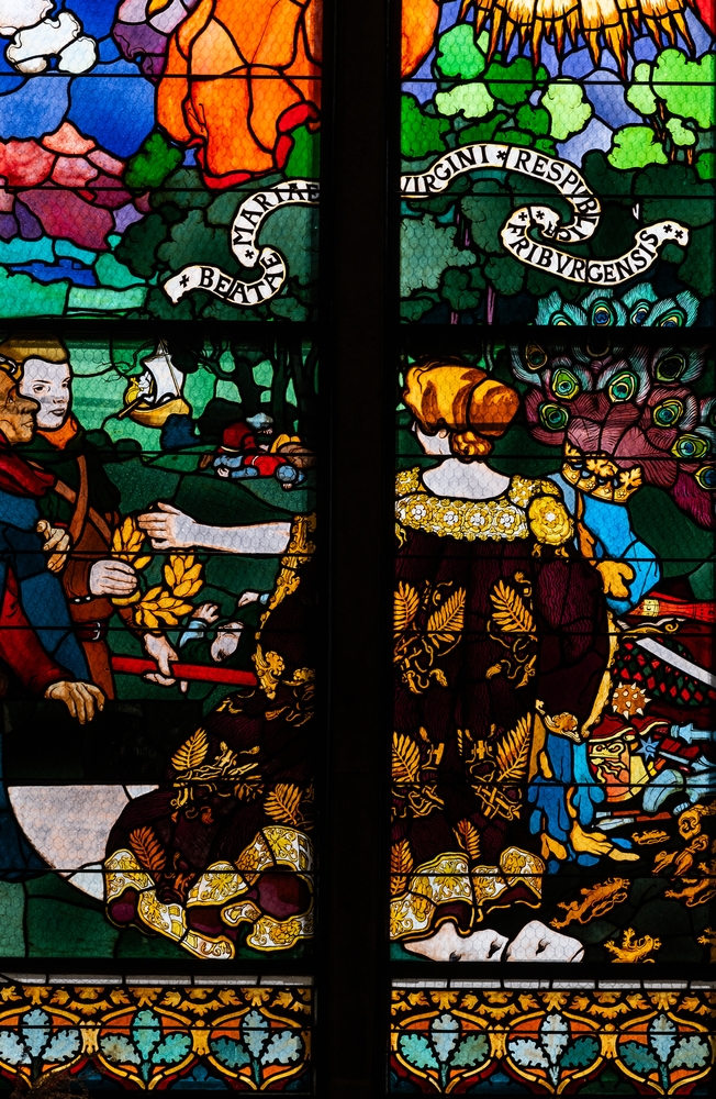 Fotografia przedstawiająca Joseph Mehoffer\'s stained glass ensemble in Freiburg