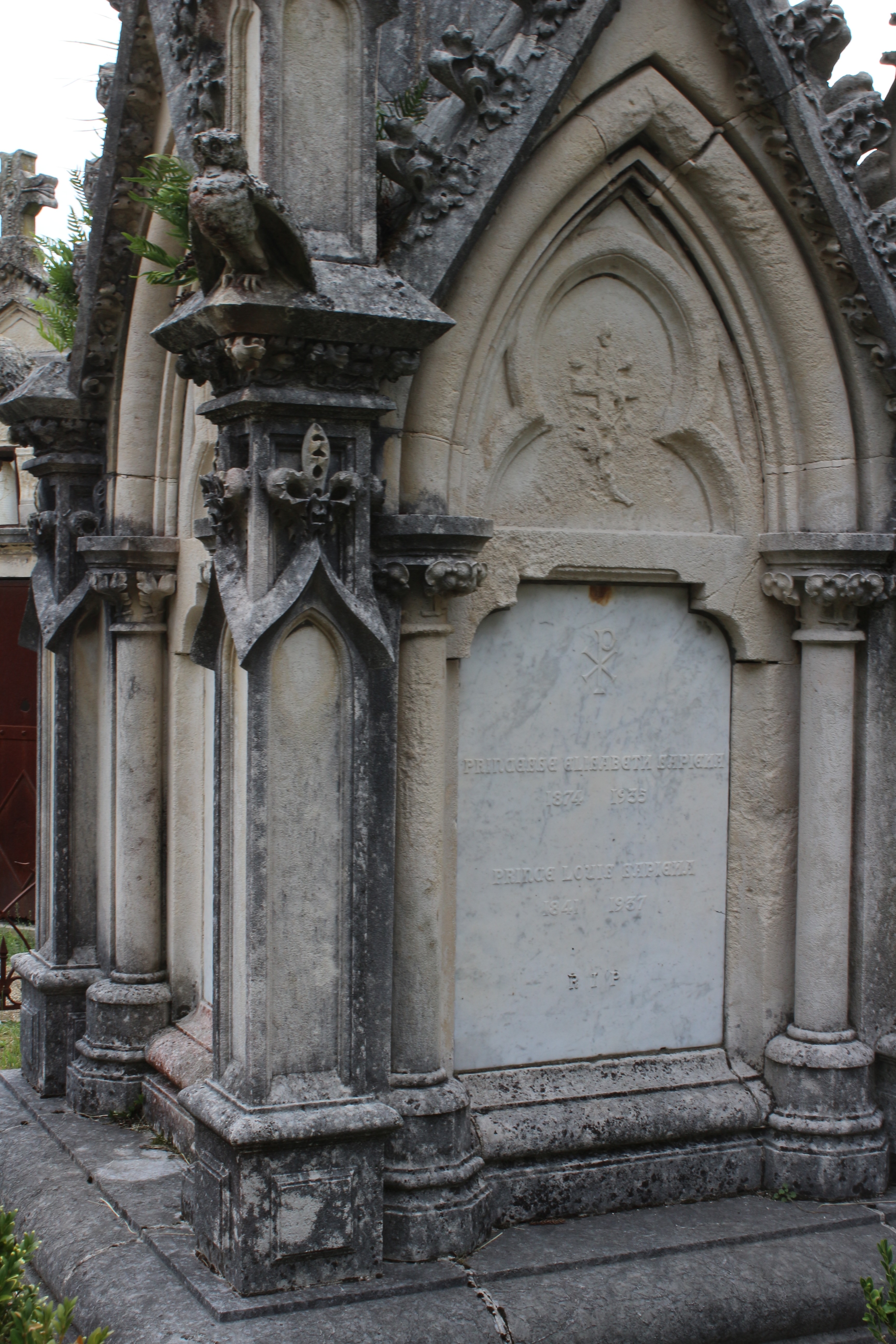 Photo showing The tomb of the Sapiehs in the cemetery of the Saint-Martin church in Biarritz