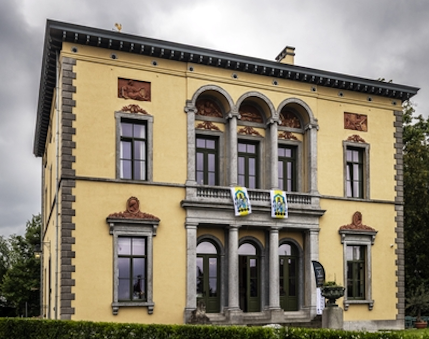 Fotografia przedstawiająca Dekoracja elewacji domu rodziny Servais w Halle