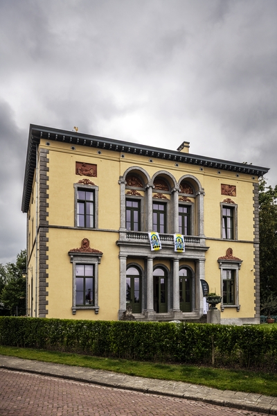 Fotografia przedstawiająca Dekoracja elewacji domu rodziny Servais w Halle