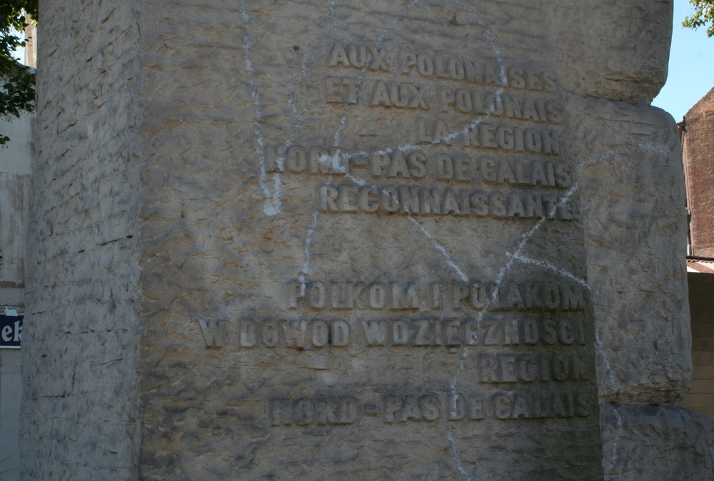 Fotografia przedstawiająca Monument to the Polish People in Lille