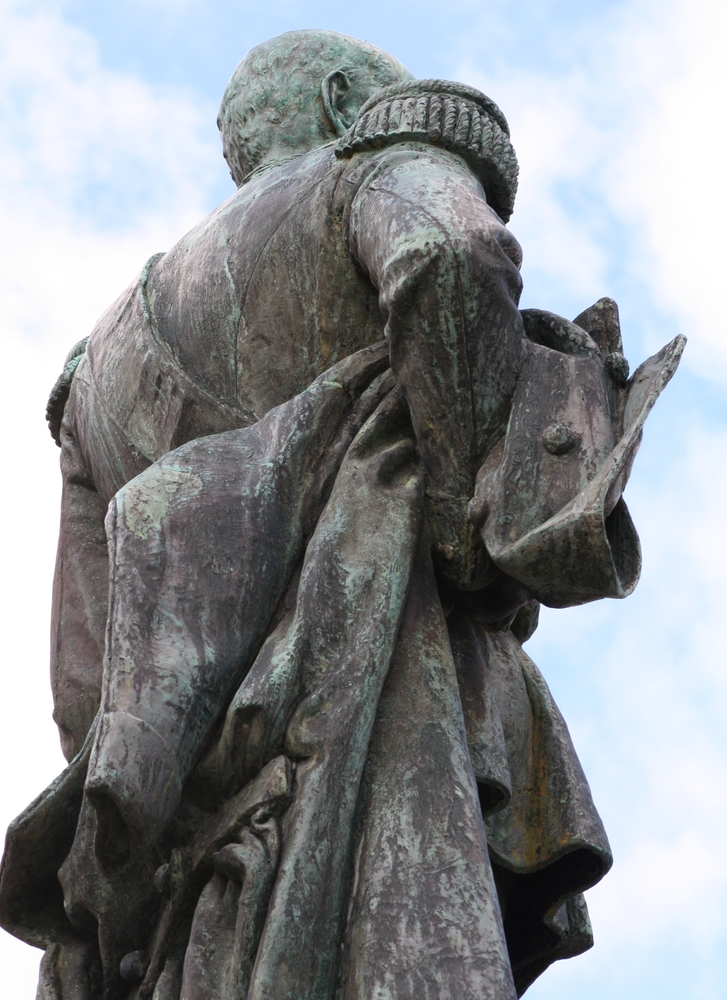 Fotografia przedstawiająca Monument to General Adolphe Le Flô in Lesneven