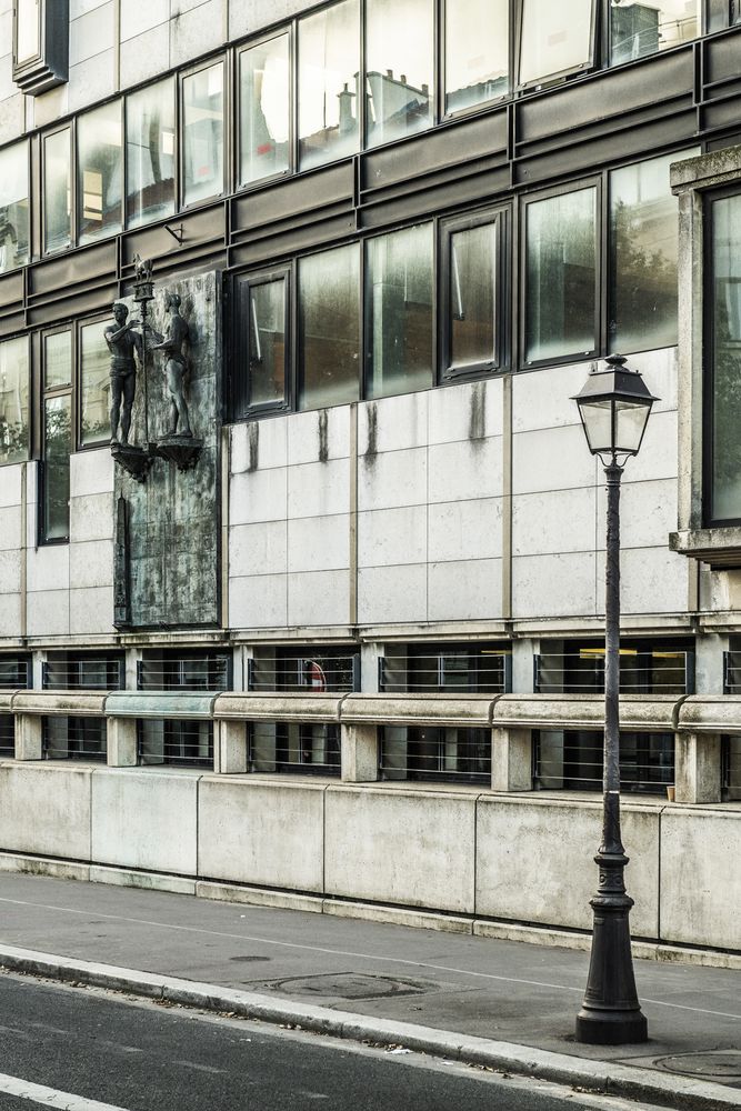 Photo montrant New building of the CARAN study centre in Paris