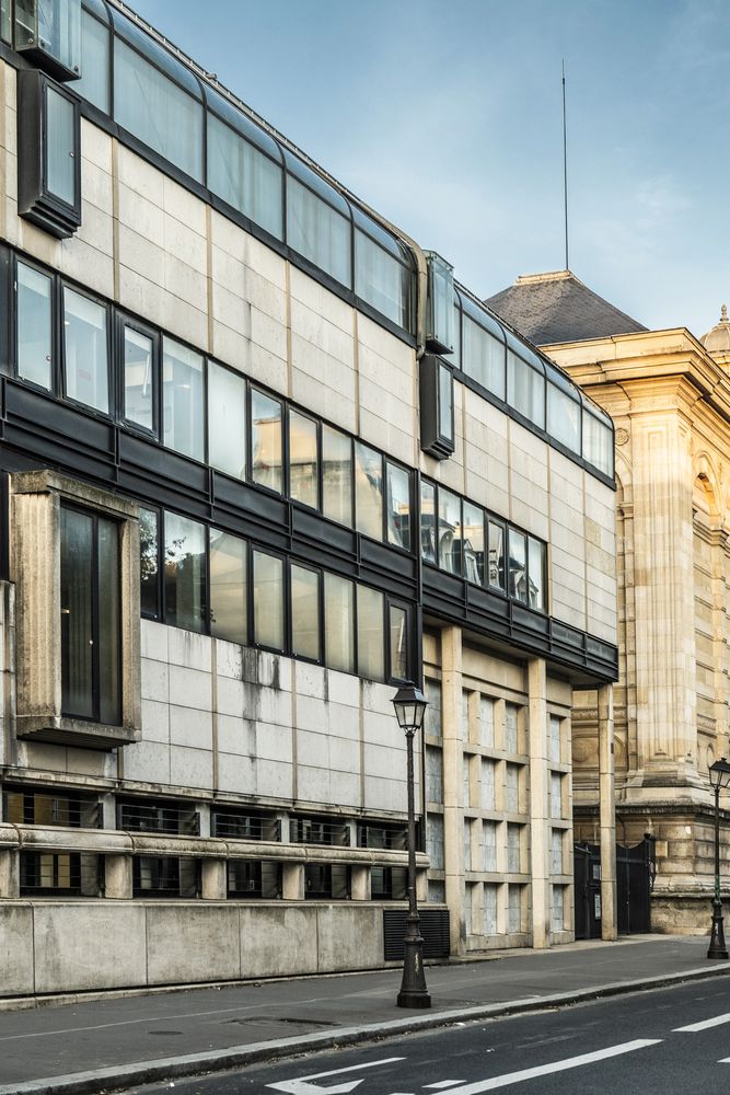 Fotografia przedstawiająca Nowy gmach ośrodka studiów CARAN w Paryżu