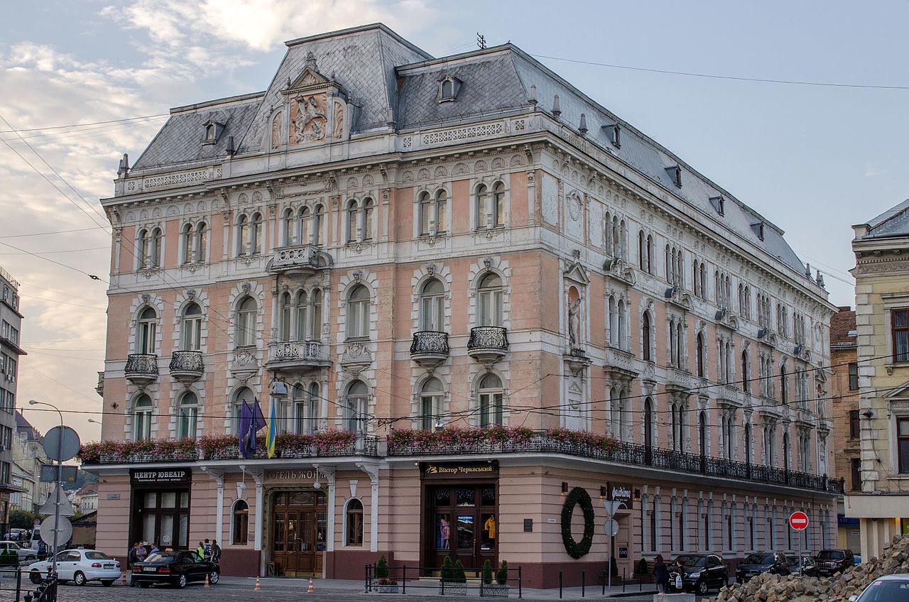 Fotografia przedstawiająca George Hotel in Lviv