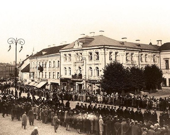 Photo showing Joachim Lelewel Secondary School in Vilnius