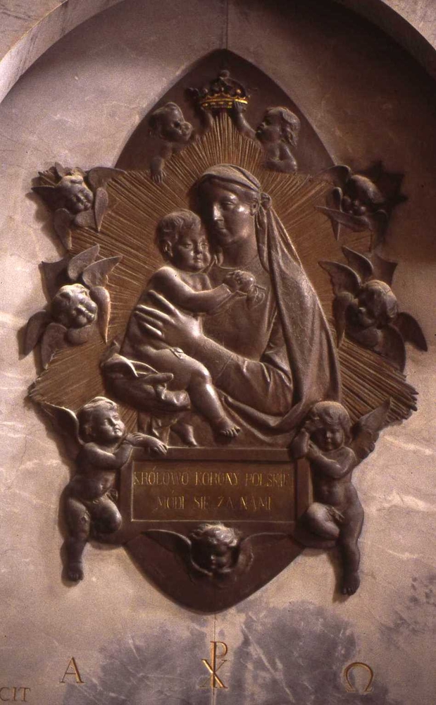 Fotografia przedstawiająca Tombstone of Cardinal Włodzimierz Czacki in the church of Santa Pudenziana in Rome